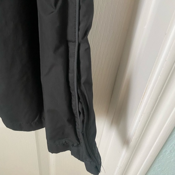 Women’s Nike windbreaker pants size-Medium - Picture 3 of 6